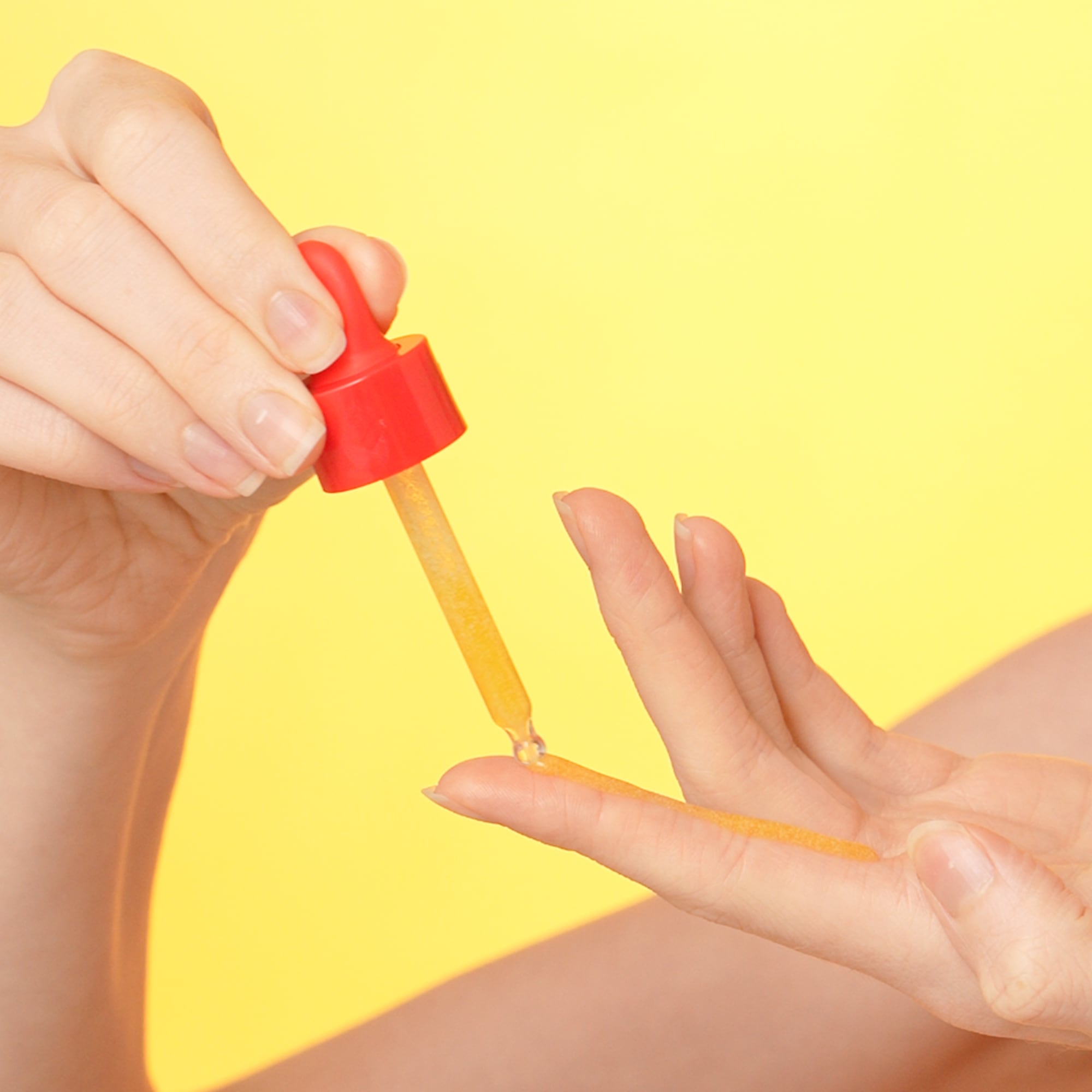 [EQQUALBERRY] VITAMIN ILLUMINATING SERUM 1.01 fl oz (30 ml)